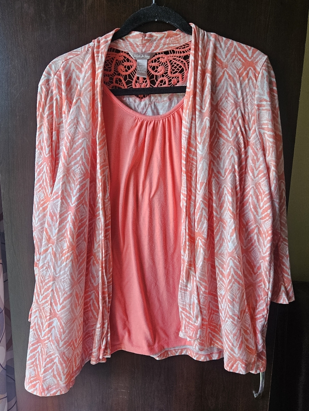 White Stag Coral And Pink Long Sleeve Blouse Size XL